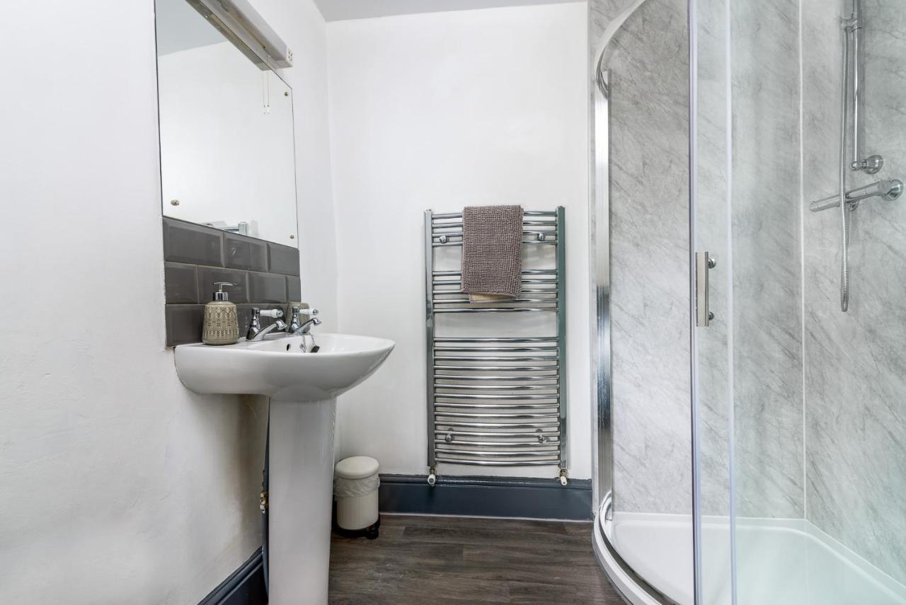 Ga L Whitby Central Ngoại thất bức ảnh